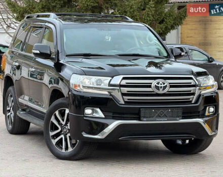 Черный Тойота Ленд Крузер, объемом двигателя 4.46 л и пробегом 93 тыс. км за 63999 $, фото 15 на Automoto.ua
