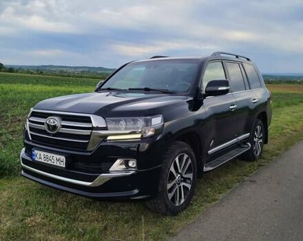 Черный Тойота Ленд Крузер, объемом двигателя 4.46 л и пробегом 152 тыс. км за 58999 $, фото 7 на Automoto.ua