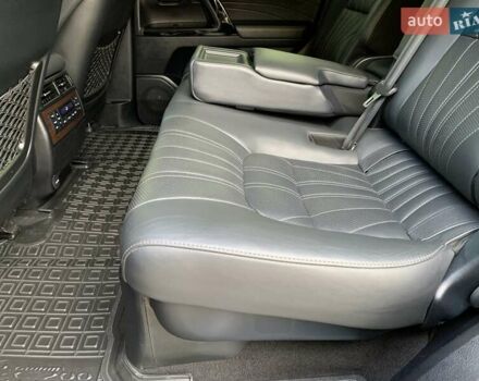 Черный Тойота Ленд Крузер, объемом двигателя 4.46 л и пробегом 190 тыс. км за 58888 $, фото 51 на Automoto.ua