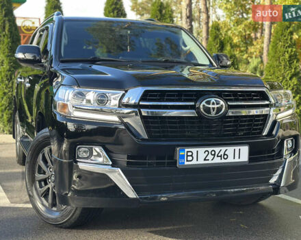 Тойота Ленд Крузер 2019 у Києві на Automoto.ua Чорний Тойота Ленд Крузер, об'ємом двигуна 4.46 л та пробігом 78 тис. км за 55800 $, фото 7 на Automoto.ua