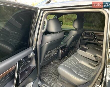 Черный Тойота Ленд Крузер, объемом двигателя 4.46 л и пробегом 190 тыс. км за 58888 $, фото 50 на Automoto.ua