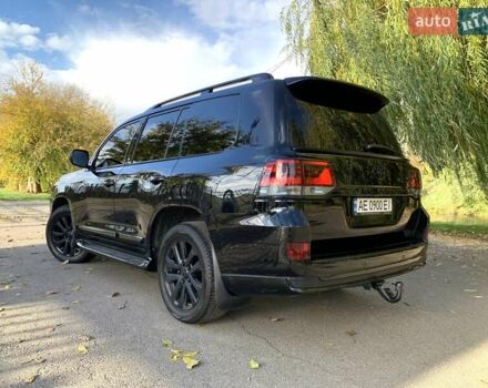 Черный Тойота Ленд Крузер, объемом двигателя 4.46 л и пробегом 190 тыс. км за 58888 $, фото 18 на Automoto.ua