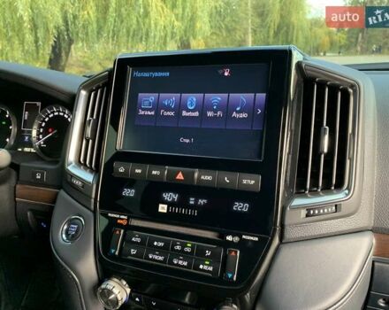 Черный Тойота Ленд Крузер, объемом двигателя 4.46 л и пробегом 190 тыс. км за 58888 $, фото 43 на Automoto.ua