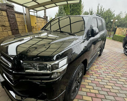 Черный Тойота Ленд Крузер, объемом двигателя 4.46 л и пробегом 177 тыс. км за 51000 $, фото 8 на Automoto.ua