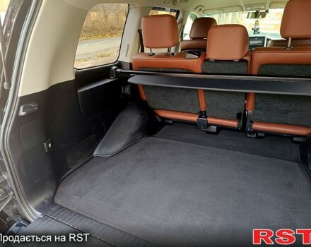 Черный Тойота Ленд Крузер, объемом двигателя 4.5 л и пробегом 70 тыс. км за 63500 $, фото 11 на Automoto.ua