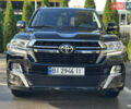 Тойота Ленд Крузер 2019 у Києві на Automoto.ua Чорний Тойота Ленд Крузер, об'ємом двигуна 4.46 л та пробігом 78 тис. км за 55800 $, фото 13 на Automoto.ua