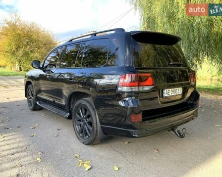 Черный Тойота Ленд Крузер, объемом двигателя 4.46 л и пробегом 190 тыс. км за 58888 $, фото 8 на Automoto.ua