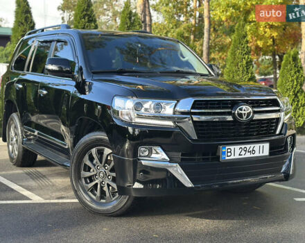 Тойота Ленд Крузер 2019 у Києві на Automoto.ua Чорний Тойота Ленд Крузер, об'ємом двигуна 4.46 л та пробігом 78 тис. км за 55800 $, фото 8 на Automoto.ua