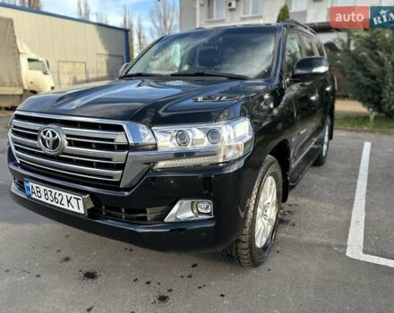 Черный Тойота Ленд Крузер, объемом двигателя 4.46 л и пробегом 95 тыс. км за 57500 $, фото 4 на Automoto.ua