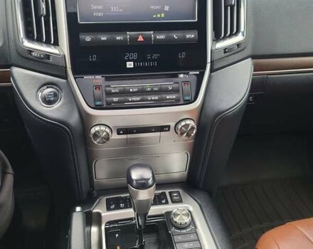 Черный Тойота Ленд Крузер, объемом двигателя 4.46 л и пробегом 152 тыс. км за 58999 $, фото 9 на Automoto.ua