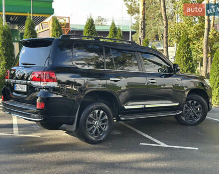 Тойота Ленд Крузер 2019 у Києві на Automoto.ua Чорний Тойота Ленд Крузер, об'ємом двигуна 4.46 л та пробігом 78 тис. км за 55800 $, фото 22 на Automoto.ua