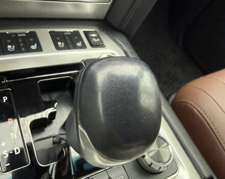 Черный Тойота Ленд Крузер, объемом двигателя 4.46 л и пробегом 58 тыс. км за 73000 $, фото 10 на Automoto.ua