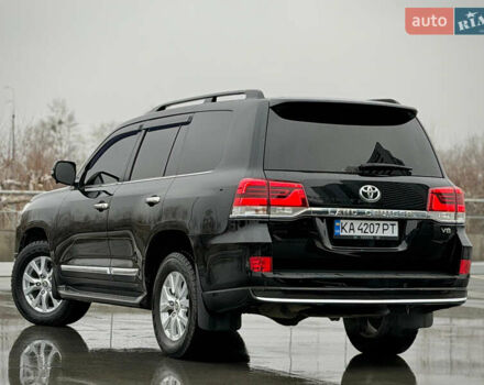 Черный Тойота Ленд Крузер, объемом двигателя 4.61 л и пробегом 67 тыс. км за 62800 $, фото 27 на Automoto.ua