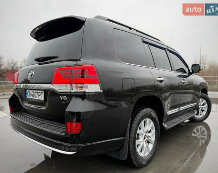 Черный Тойота Ленд Крузер, объемом двигателя 4.61 л и пробегом 67 тыс. км за 62800 $, фото 29 на Automoto.ua