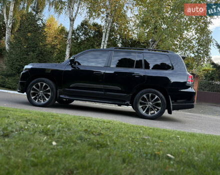 Тойота Ленд Крузер 2020 у Києві на Automoto.ua Чорний Тойота Ленд Крузер, об'ємом двигуна 4.46 л та пробігом 75 тис. км за 67000 $, фото 8 на Automoto.ua