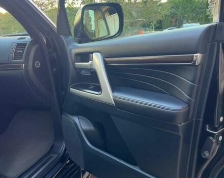 Черный Тойота Ленд Крузер, объемом двигателя 4.46 л и пробегом 120 тыс. км за 69900 $, фото 6 на Automoto.ua