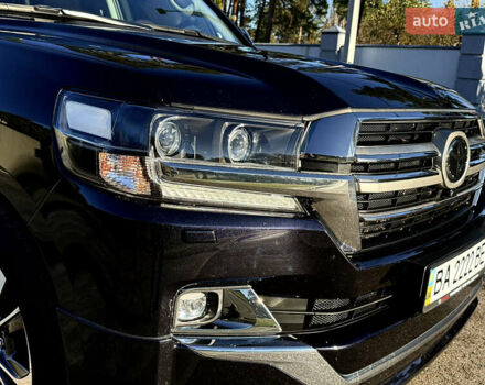 Черный Тойота Ленд Крузер, объемом двигателя 4.46 л и пробегом 58 тыс. км за 73000 $, фото 5 на Automoto.ua