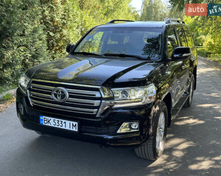 Тойота Ленд Крузер 2020 в Ровно на Automoto.ua Черный Тойота Ленд Крузер, объемом двигателя 4.46 л и пробегом 79 тыс. км за 65900 $, фото 1 на Automoto.ua