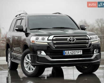 Черный Тойота Ленд Крузер, объемом двигателя 4.61 л и пробегом 67 тыс. км за 62800 $, фото 22 на Automoto.ua