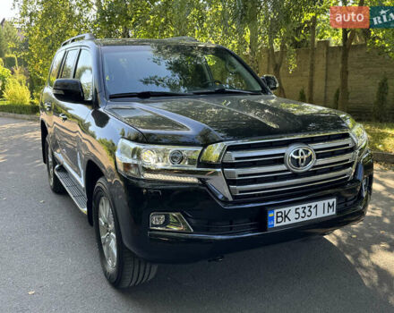 Тойота Ленд Крузер 2020 в Ровно на Automoto.ua Черный Тойота Ленд Крузер, объемом двигателя 4.46 л и пробегом 79 тыс. км за 65900 $, фото 4 на Automoto.ua