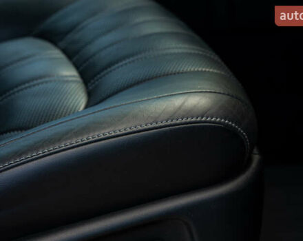 Чорний Тойота Ленд Крузер, об'ємом двигуна 4.46 л та пробігом 46 тис. км за 78000 $, фото 19 на Automoto.ua