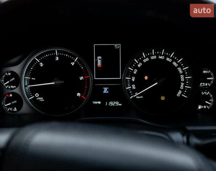 Чорний Тойота Ленд Крузер, об'ємом двигуна 4.5 л та пробігом 82 тис. км за 57900 $, фото 37 на Automoto.ua