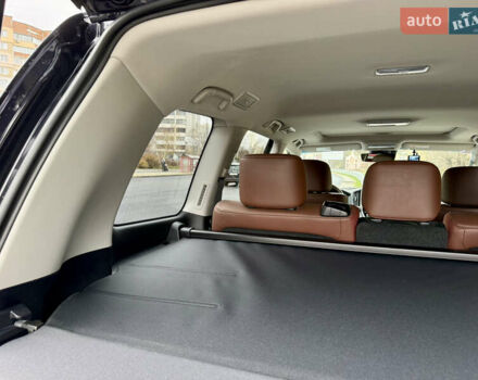 Черный Тойота Ленд Крузер, объемом двигателя 4.46 л и пробегом 58 тыс. км за 73000 $, фото 14 на Automoto.ua