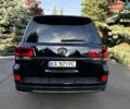 Тойота Ленд Крузер 2020 у Києві на Automoto.ua Чорний Тойота Ленд Крузер, об'ємом двигуна 4.46 л та пробігом 75 тис. км за 67000 $, фото 14 на Automoto.ua