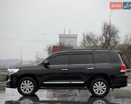 Черный Тойота Ленд Крузер, объемом двигателя 4.61 л и пробегом 67 тыс. км за 62800 $, фото 7 на Automoto.ua