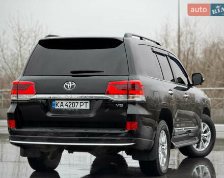 Черный Тойота Ленд Крузер, объемом двигателя 4.61 л и пробегом 67 тыс. км за 62800 $, фото 33 на Automoto.ua
