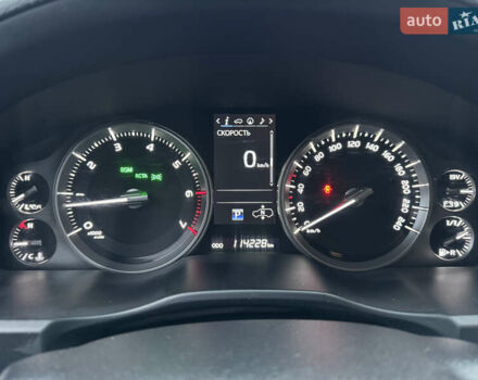 Чорний Тойота Ленд Крузер, об'ємом двигуна 4.61 л та пробігом 114 тис. км за 67000 $, фото 21 на Automoto.ua