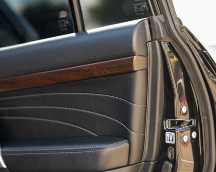 Чорний Тойота Ленд Крузер, об'ємом двигуна 4.46 л та пробігом 46 тис. км за 78000 $, фото 12 на Automoto.ua