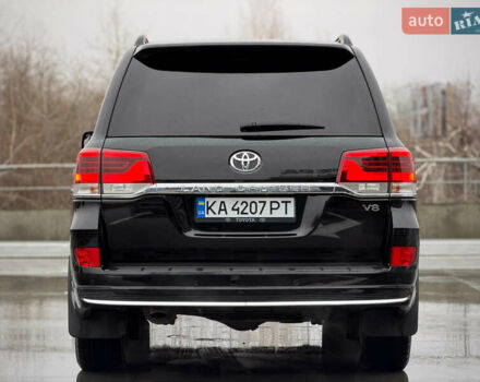 Черный Тойота Ленд Крузер, объемом двигателя 4.61 л и пробегом 67 тыс. км за 62800 $, фото 23 на Automoto.ua