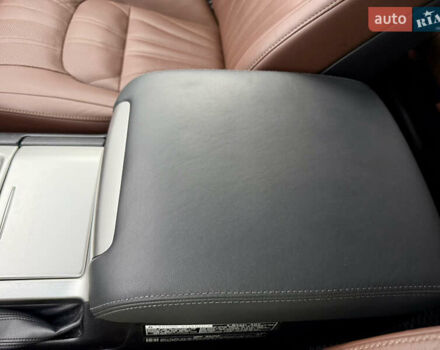 Черный Тойота Ленд Крузер, объемом двигателя 4.46 л и пробегом 58 тыс. км за 73000 $, фото 22 на Automoto.ua