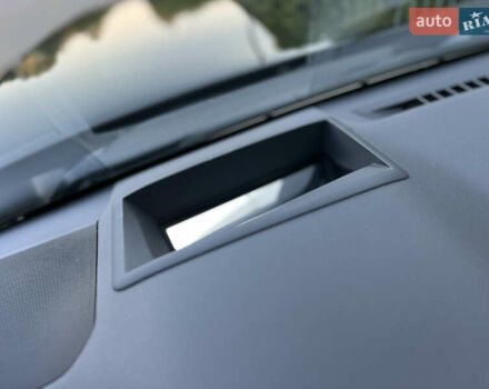 Чорний Тойота Ленд Крузер, об'ємом двигуна 3.45 л та пробігом 193 тис. км за 59500 $, фото 41 на Automoto.ua