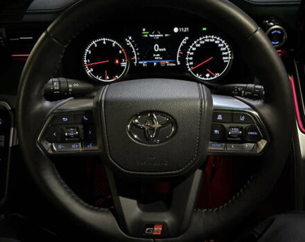 Черный Тойота Ленд Крузер, объемом двигателя 3.5 л и пробегом 57 тыс. км за 75000 $, фото 12 на Automoto.ua