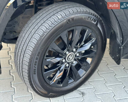 Черный Тойота Ленд Крузер, объемом двигателя 3.45 л и пробегом 79 тыс. км за 78888 $, фото 15 на Automoto.ua