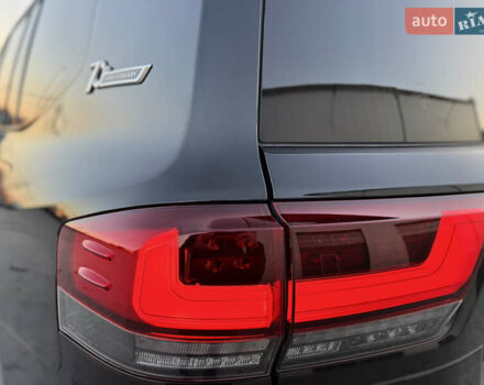 Черный Тойота Ленд Крузер, объемом двигателя 3.45 л и пробегом 79 тыс. км за 78888 $, фото 29 на Automoto.ua