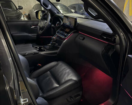 Черный Тойота Ленд Крузер, объемом двигателя 3.5 л и пробегом 57 тыс. км за 75000 $, фото 8 на Automoto.ua