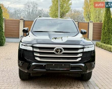 Черный Тойота Ленд Крузер, объемом двигателя 3.3 л и пробегом 60 тыс. км за 74999 $, фото 3 на Automoto.ua