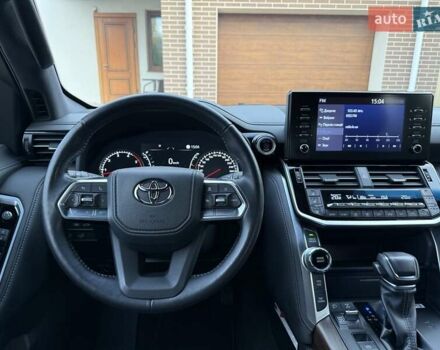 Черный Тойота Ленд Крузер, объемом двигателя 3.3 л и пробегом 60 тыс. км за 74999 $, фото 21 на Automoto.ua