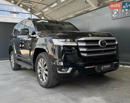 Черный Тойота Ленд Крузер, объемом двигателя 3.35 л и пробегом 1 тыс. км за 180000 $, фото 25 на Automoto.ua