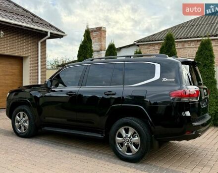 Черный Тойота Ленд Крузер, объемом двигателя 3.3 л и пробегом 60 тыс. км за 74999 $, фото 9 на Automoto.ua