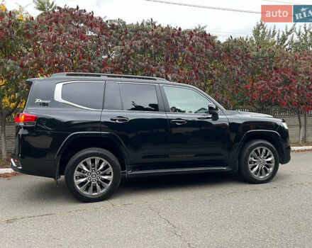 Черный Тойота Ленд Крузер, объемом двигателя 3.5 л и пробегом 90 тыс. км за 70000 $, фото 4 на Automoto.ua