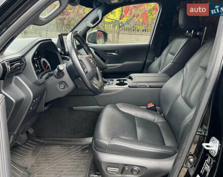 Черный Тойота Ленд Крузер, объемом двигателя 3.5 л и пробегом 90 тыс. км за 70000 $, фото 5 на Automoto.ua