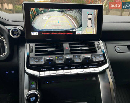 Черный Тойота Ленд Крузер, объемом двигателя 3.5 л и пробегом 90 тыс. км за 70000 $, фото 7 на Automoto.ua