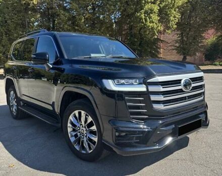 Черный Тойота Ленд Крузер, объемом двигателя 3.35 л и пробегом 110 тыс. км за 82000 $, фото 1 на Automoto.ua