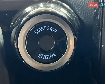 Черный Тойота Ленд Крузер, объемом двигателя 3.3 л и пробегом 202 тыс. км за 73000 $, фото 26 на Automoto.ua