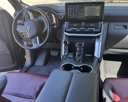 Черный Тойота Ленд Крузер, объемом двигателя 3.35 л и пробегом 110 тыс. км за 82000 $, фото 7 на Automoto.ua