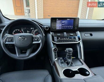 Черный Тойота Ленд Крузер, объемом двигателя 3.3 л и пробегом 60 тыс. км за 74999 $, фото 20 на Automoto.ua